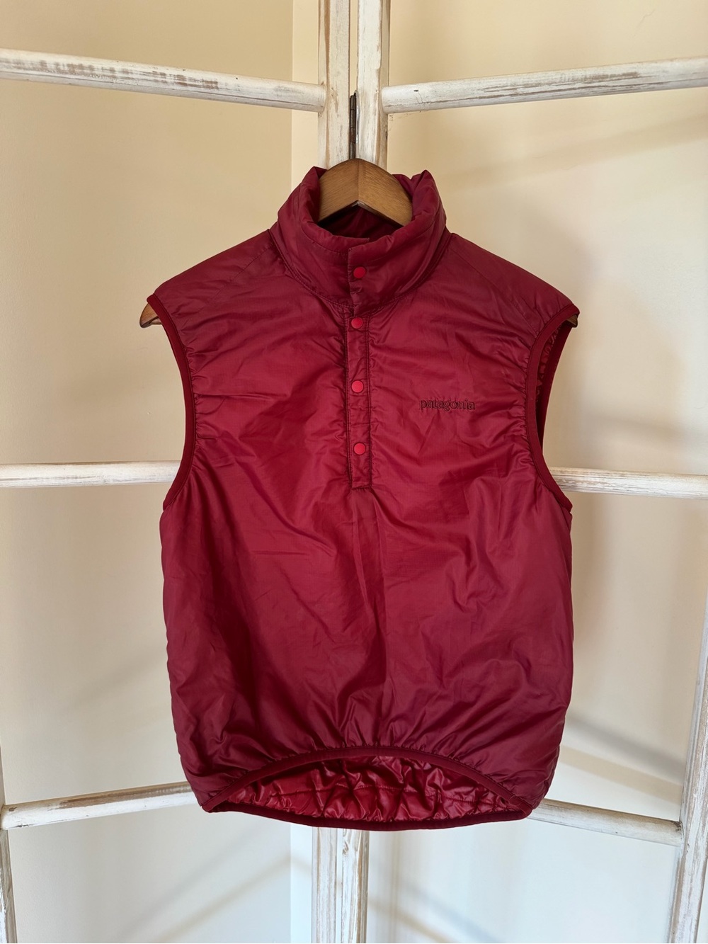 Patagonia Red Quilted Insulated Vest - Women's XS